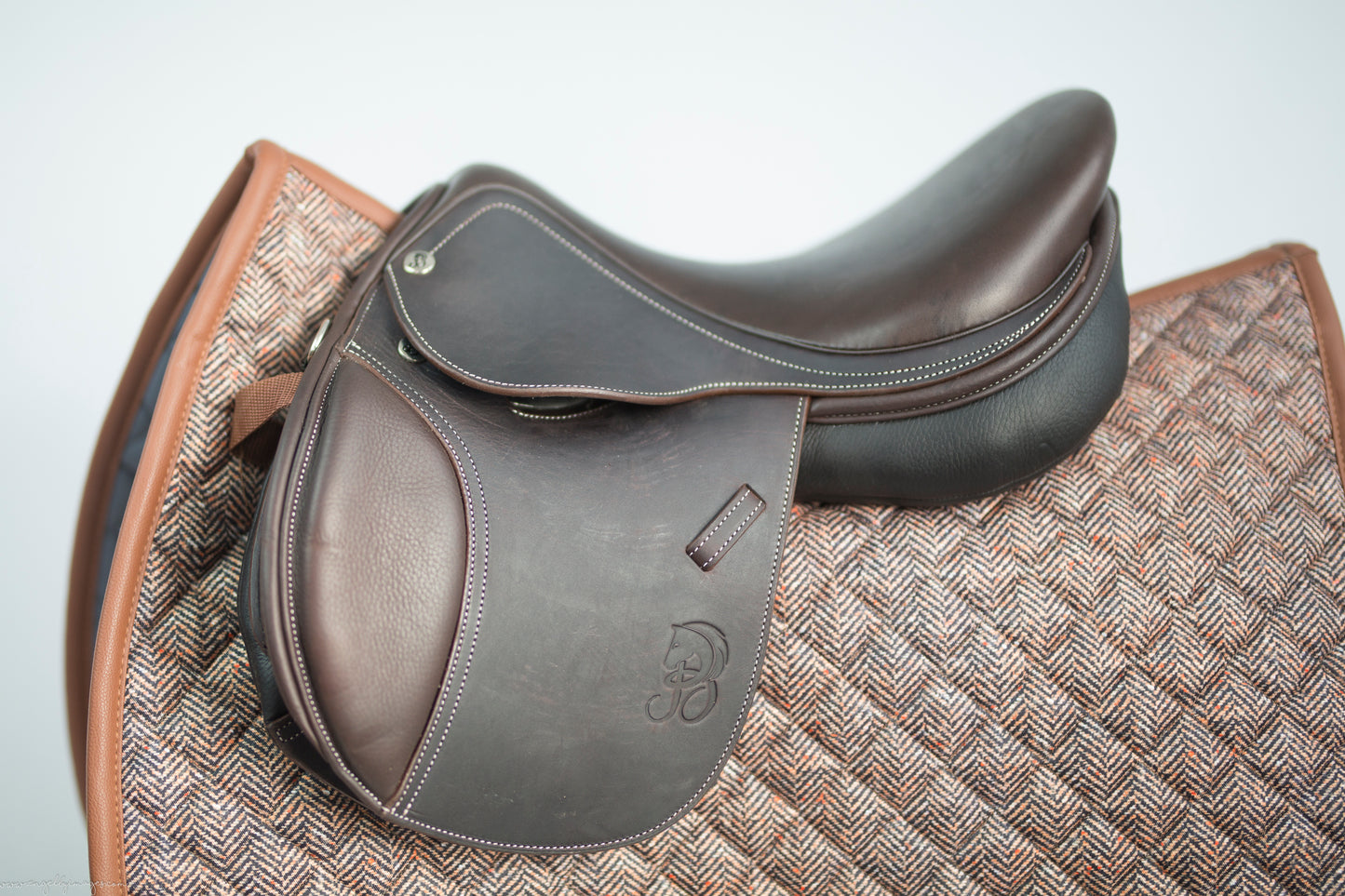 15" Kids Bordeaux Demo Saddle