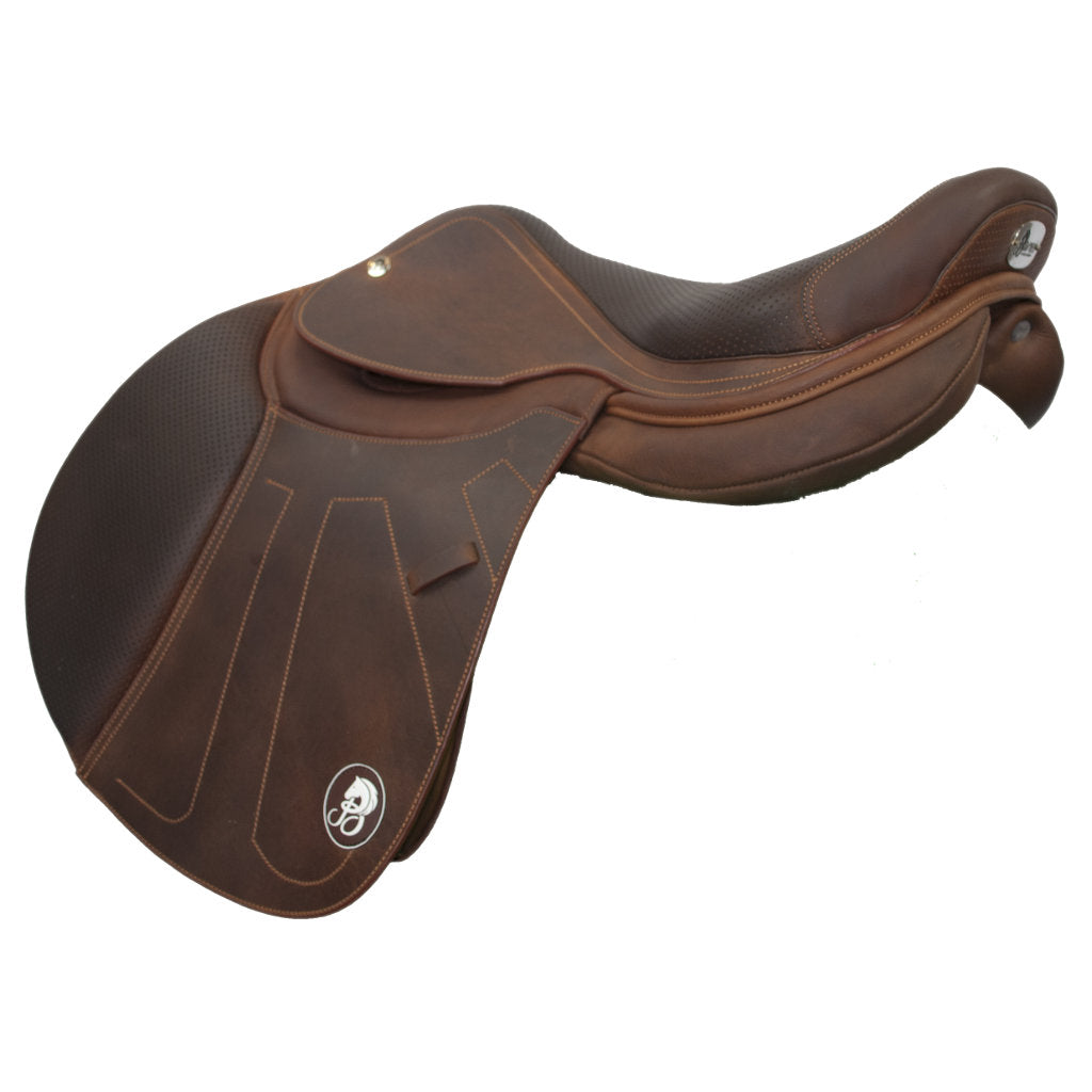 Custom Sauter Jump Saddle